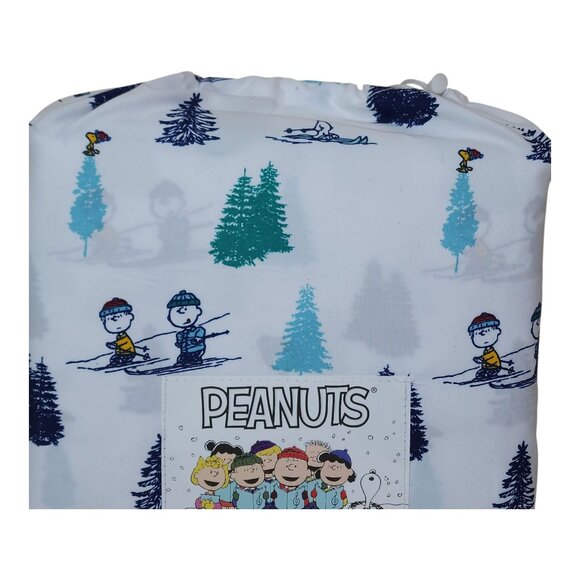 Peanuts Queen Sheet Set By Berkshire Holiday Trees Christmas Polyester - Picture 7 of 9